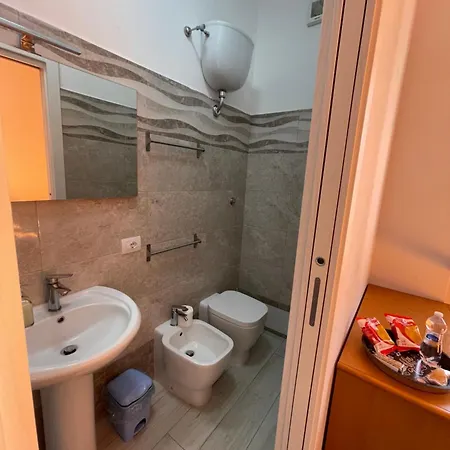 Privata Con Bagno Privato E Snack Di Benvenuto Гостевой дом *